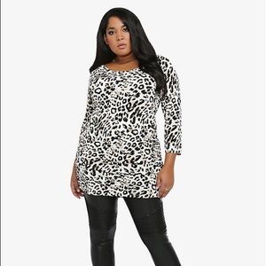 Torrid | Scoop Open Back Leopard Tunic